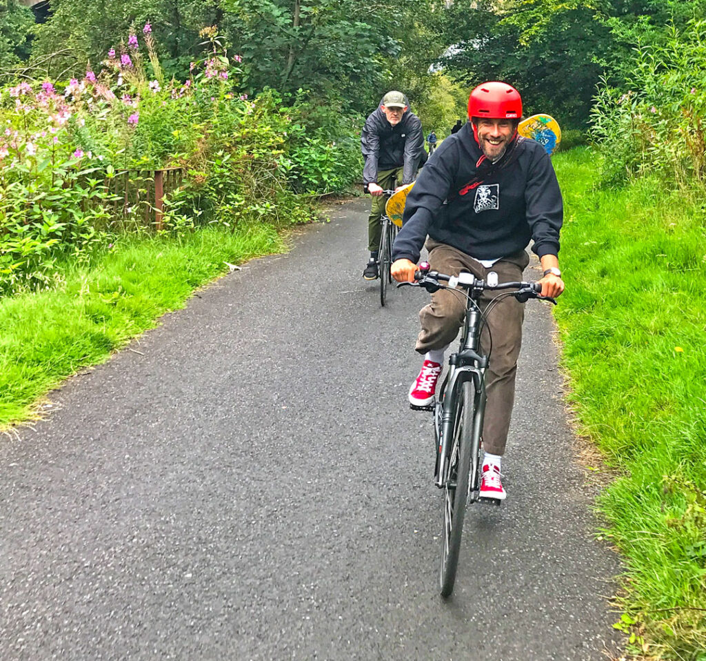 Chris Jones and Neil from Science versus Life riding along the Kelvin River Path in Glasgow